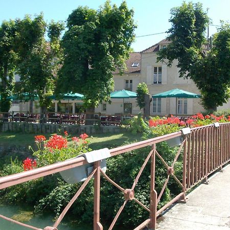 Hotel-Restaurant De L'Ecluse 79 Chassignelles Dış mekan fotoğraf